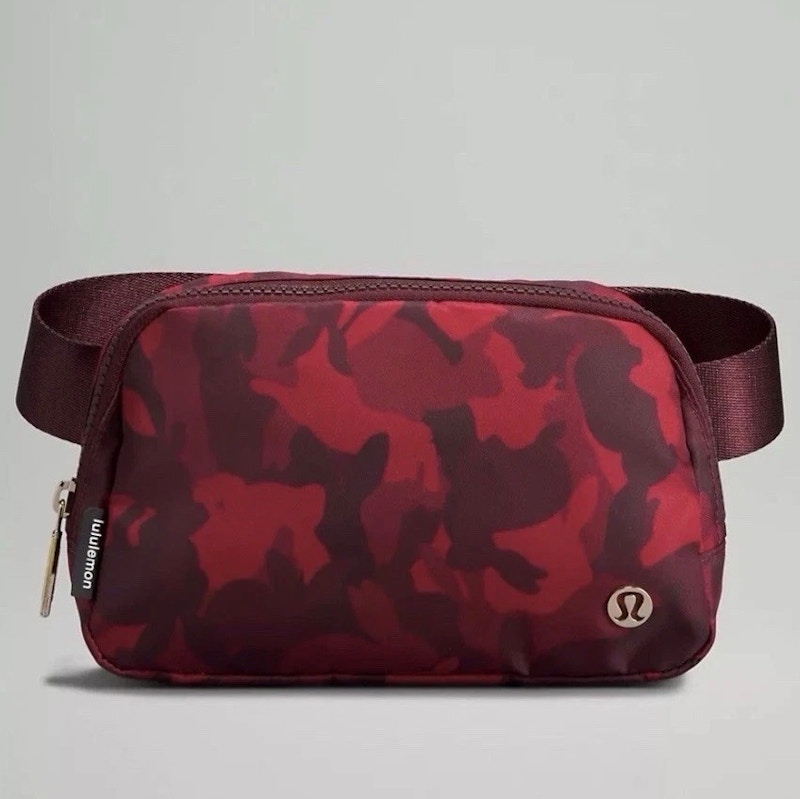Lululemon Everywhere Belt Bag Carnation Red Multi