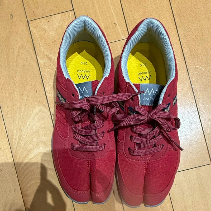 Marugo Sports Jog III Tabi Shoes Red