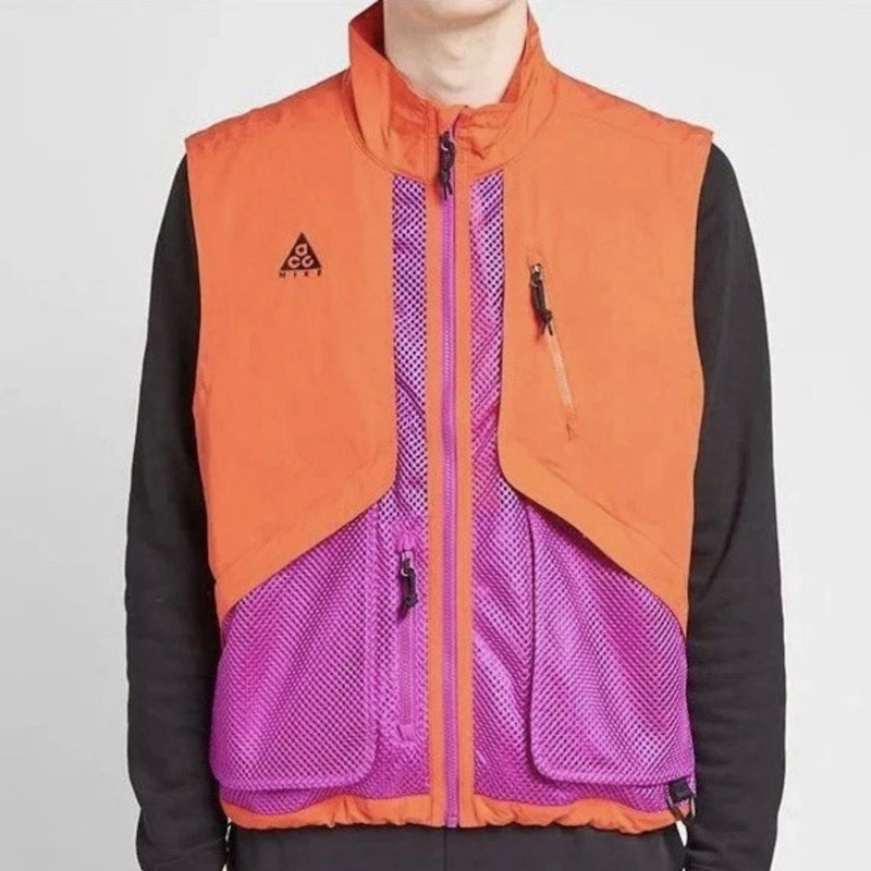 Nike ACG Outdoor Full-Zip Utility Vest
