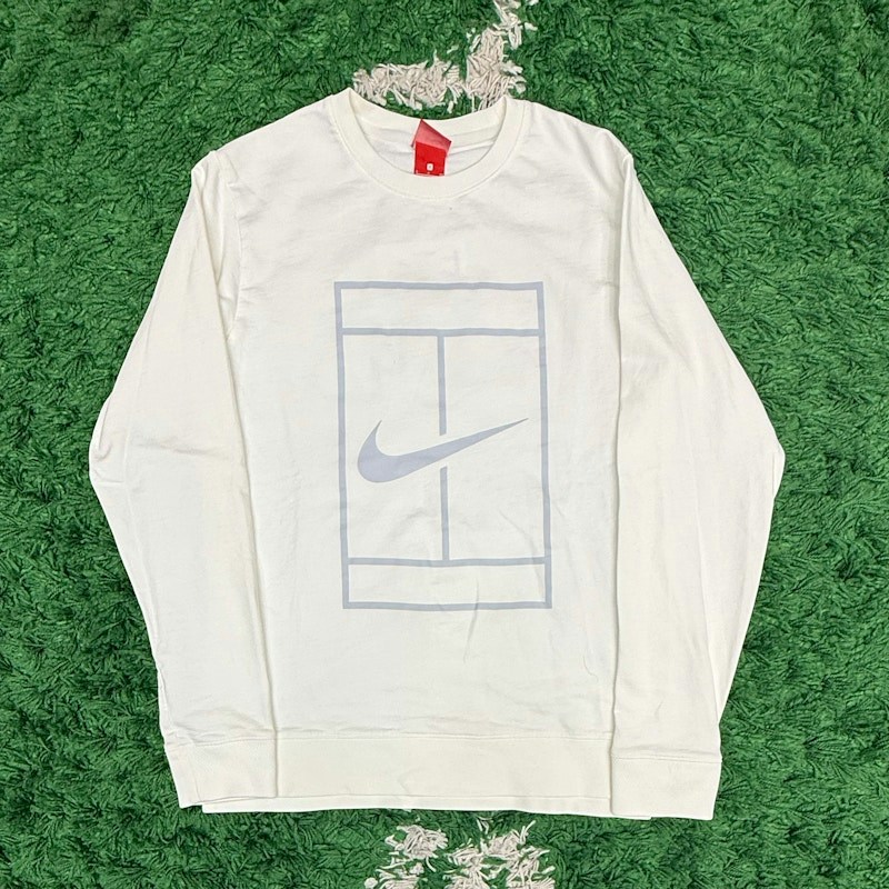 Nike Tennis Court Graphic Long Sleeve T-Shirt White