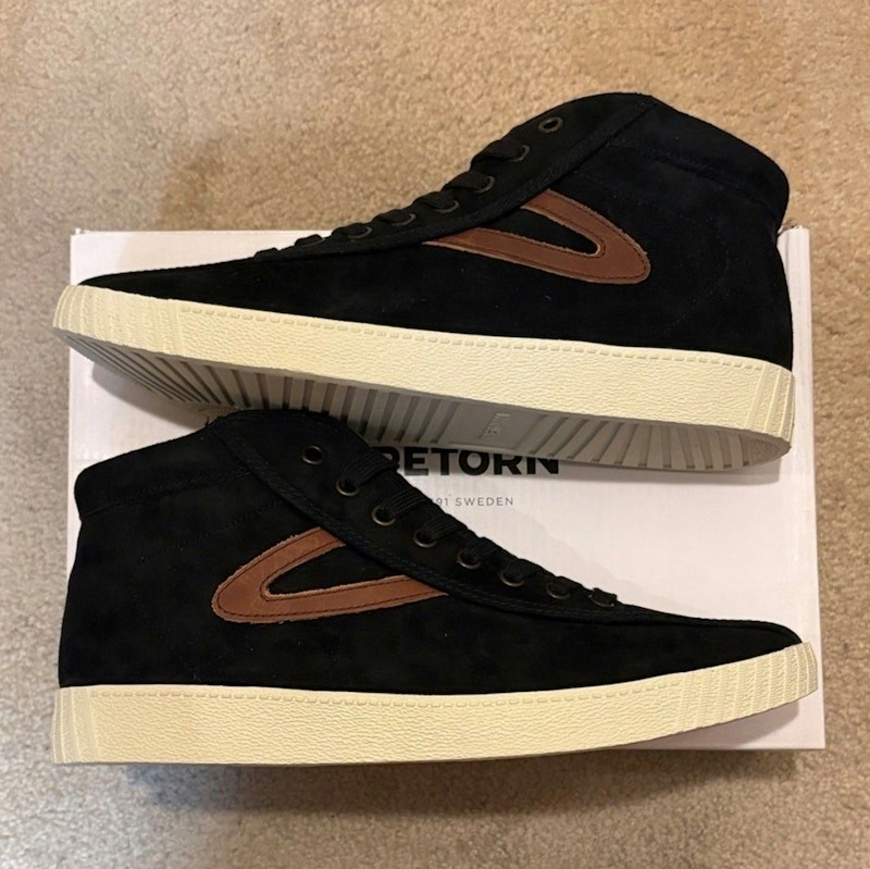 Tretorn Nylite Hi 7 Black Saddle Suede