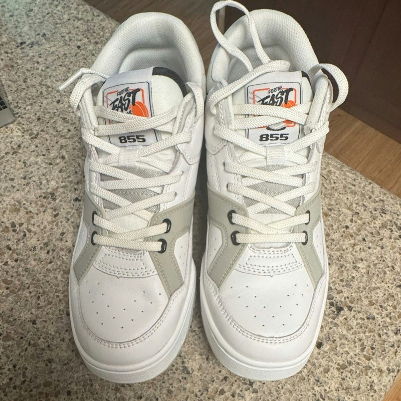 Avia 855 White Grey