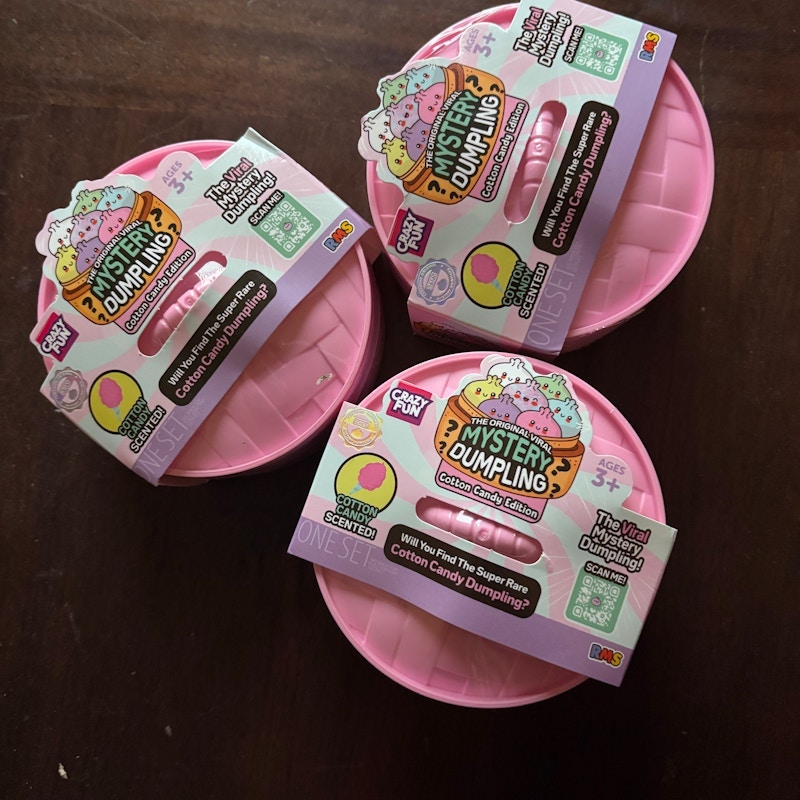 Crazy Fun The Original Viral Mystery Dumpling Cotton Candy Edition