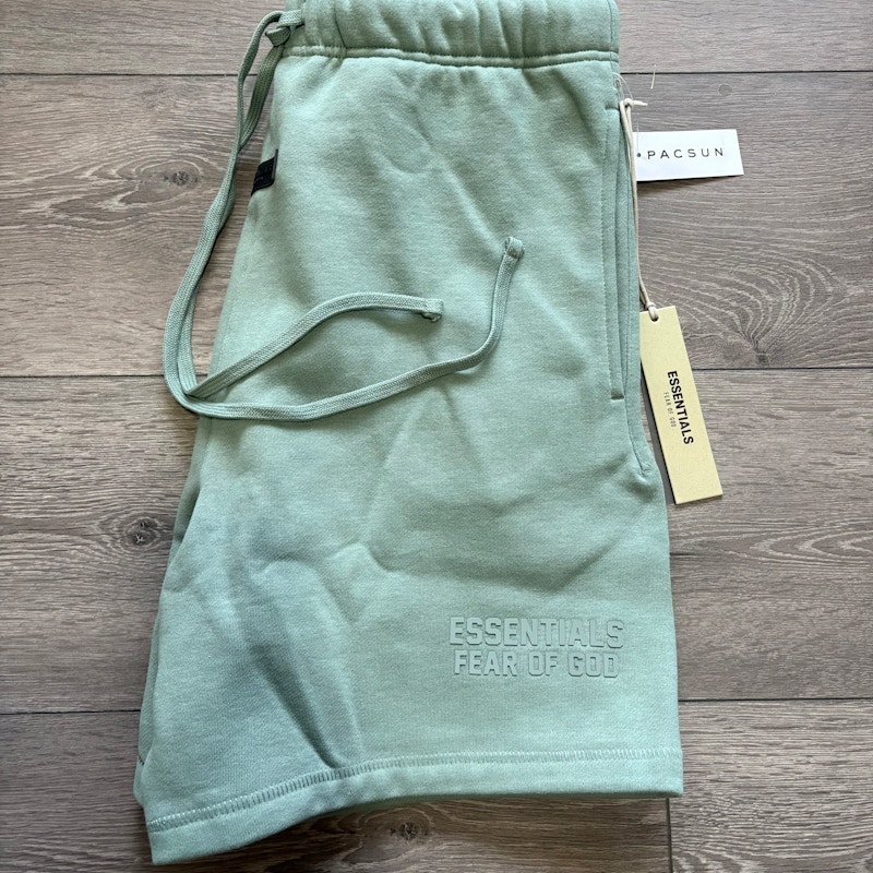 Fear of God Essentials Fleece Shorts Sycamore