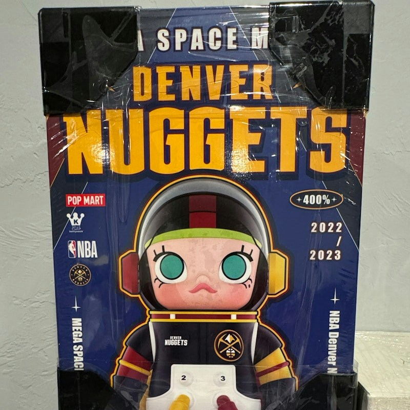 Pop Mart Mega Space Molly Denver Nuggets 400%