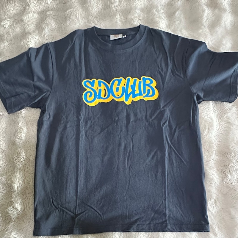 Snow Day Graphic T-Shirt Dark Grey