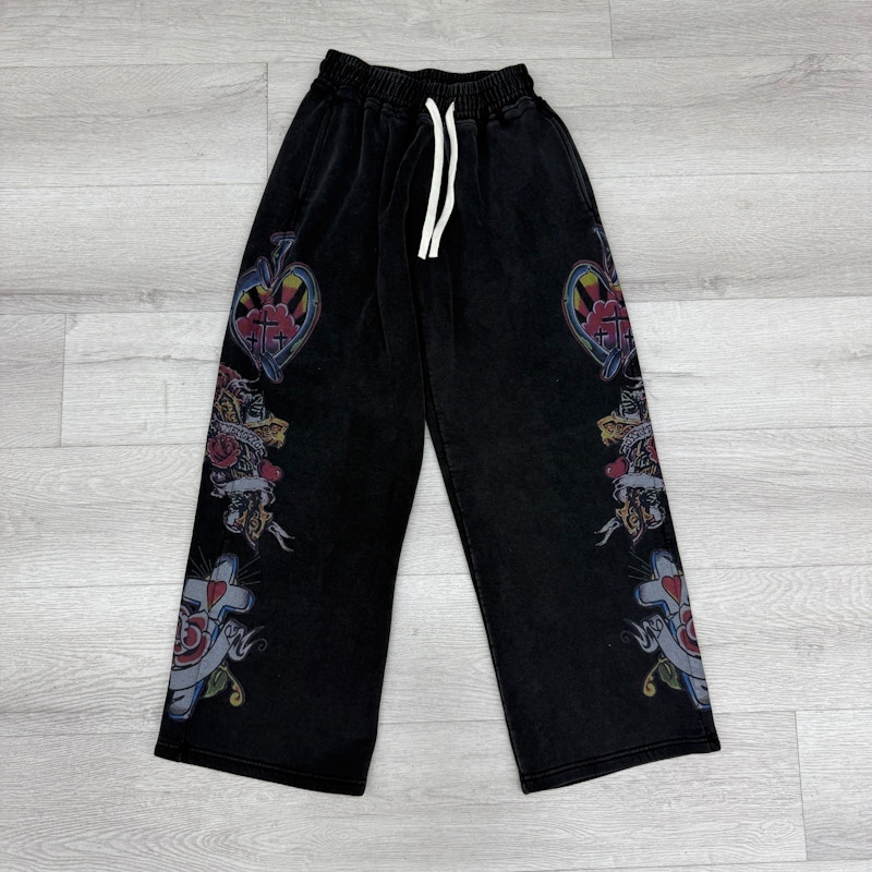 We Are Righteous 'Risen King' Sweats Black