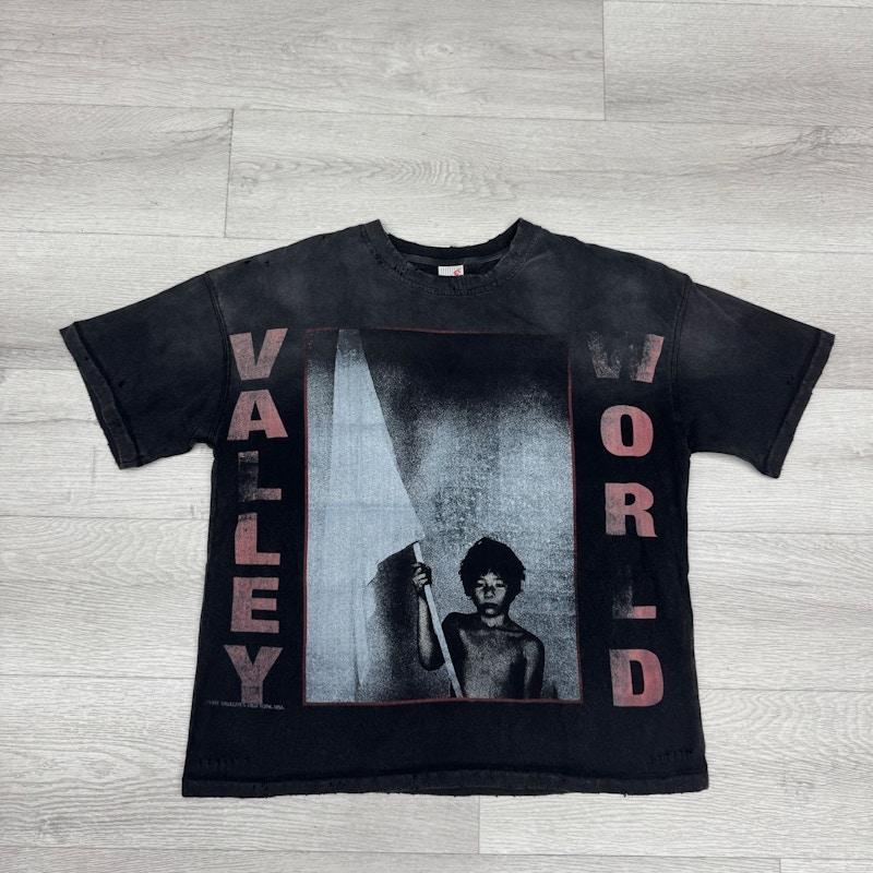 Vale World Tee