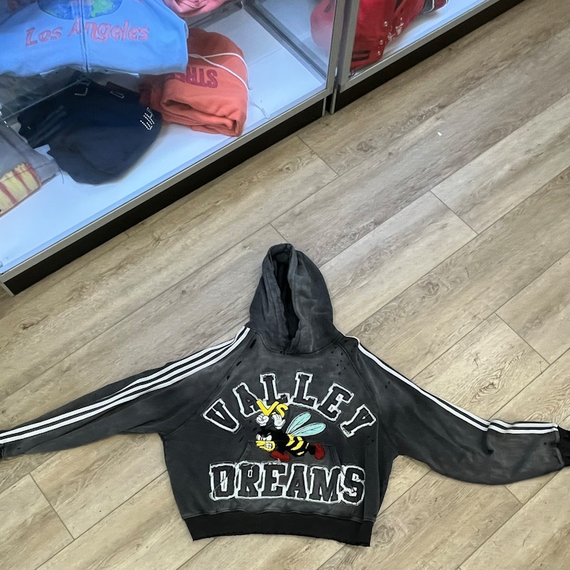 Valley Dreams Valley Dreams Hoodie Black