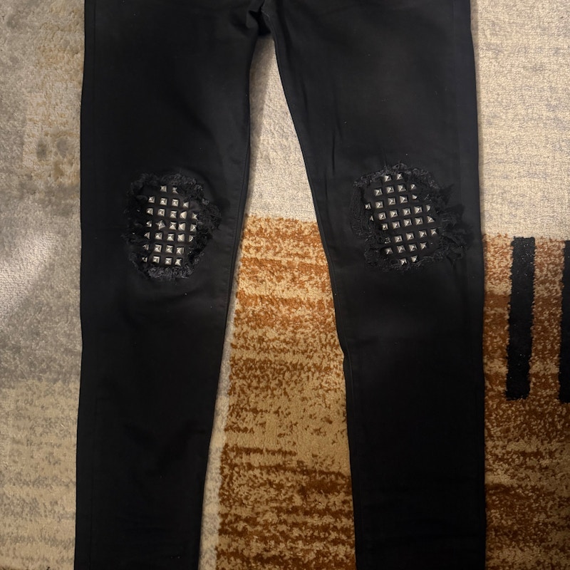 Hyper Denim Studded Distressed Jeans Black