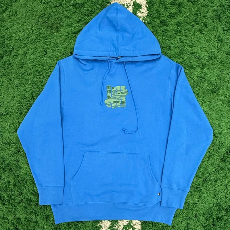 Undefeated Camo Logo Hooded Sweatshirt Blue