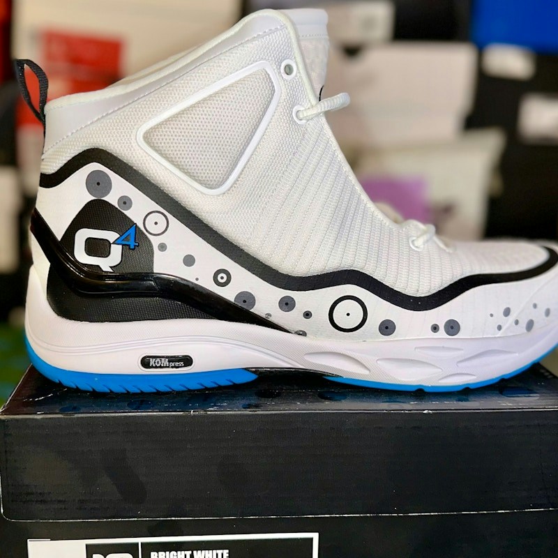 Q4 Sports 495 Jet Black Aster Blue Bright White