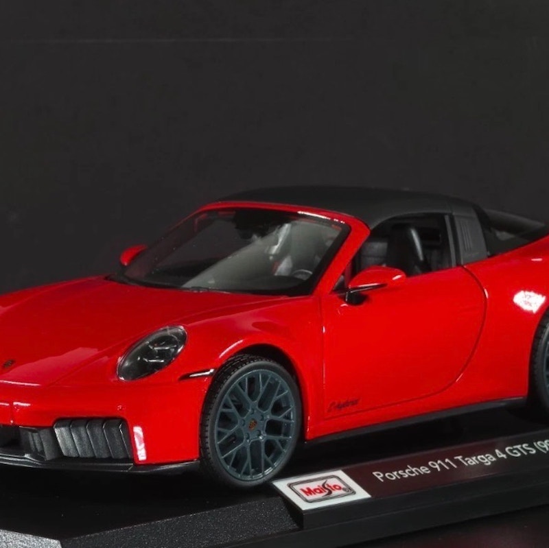 Maisto Porsche 911 Targa 4 GTS (992)
