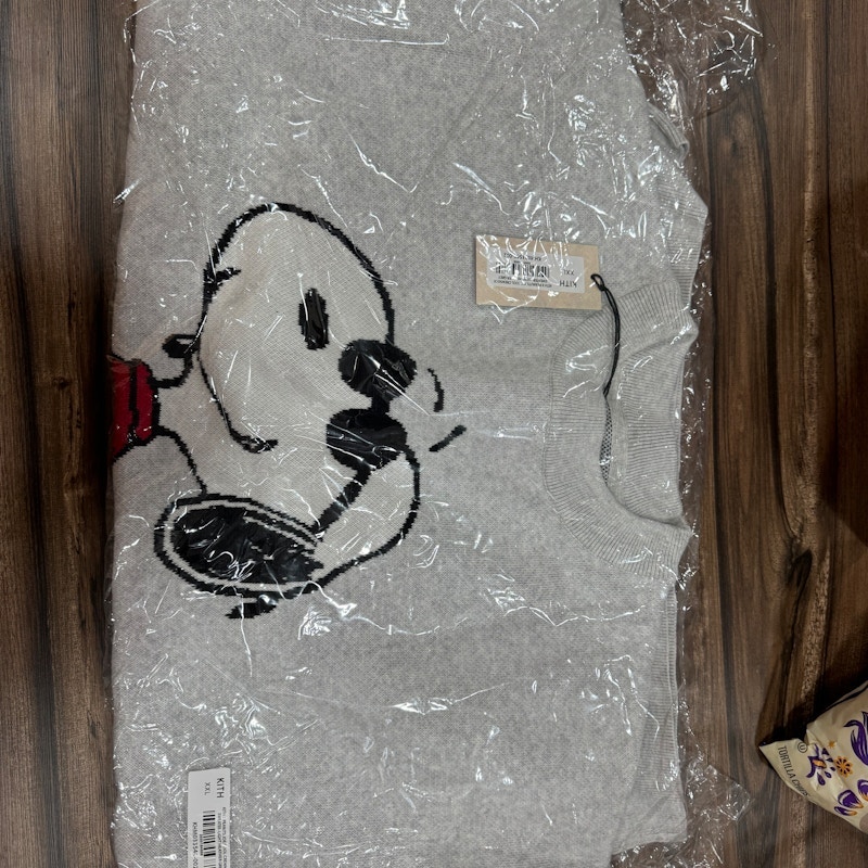 Kith x Peanuts Joe Cool Crewneck Sweater Light Heather Grey