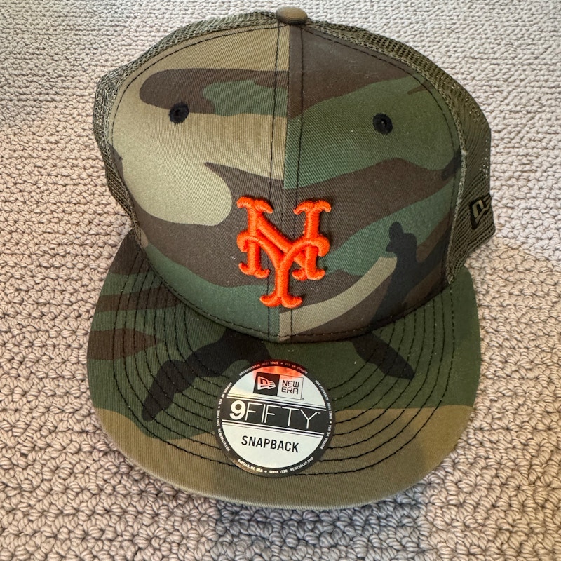 New Era New York Mets Camo 9FIFTY Snapback Hat