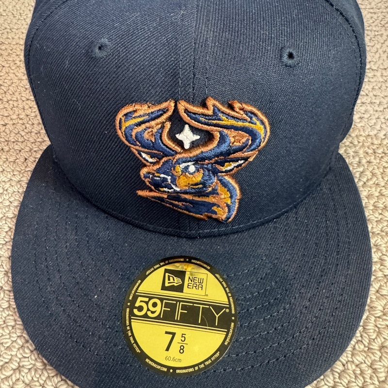 New Era Milwaukee Bucks 59FIFTY Fitted Hat Navy