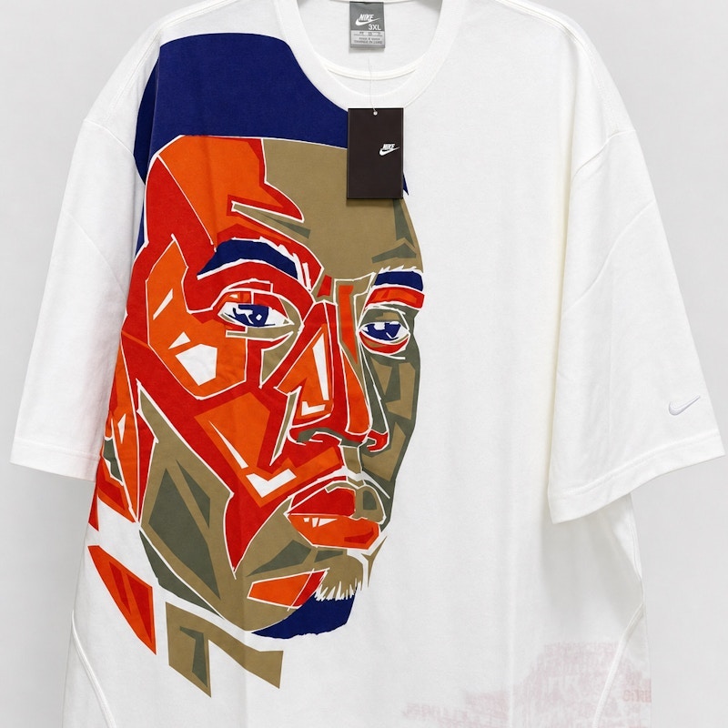 Nike Graphic T-Shirt White