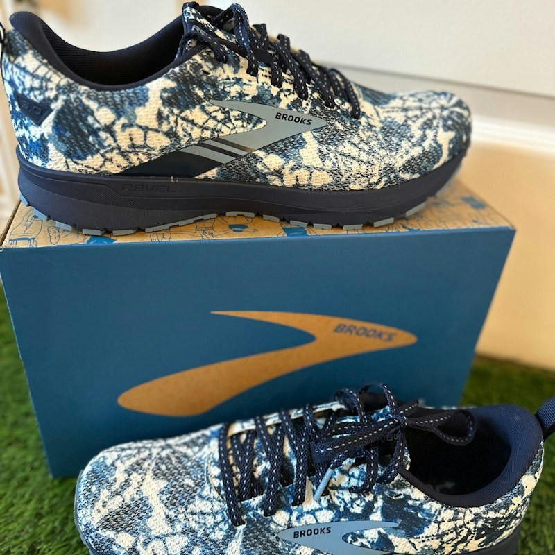Brooks Revel 5 Blue White