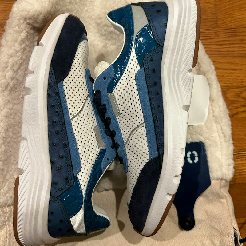 Serta iC1 DJ Clark Kent Blue White