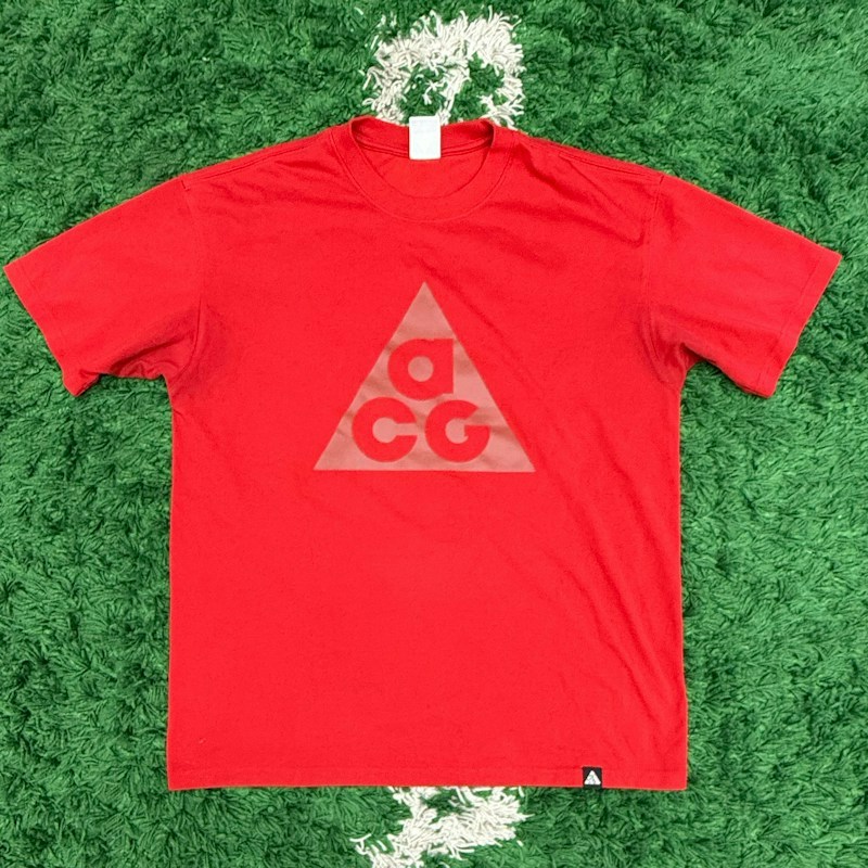 Nike ACG T-Shirt Red