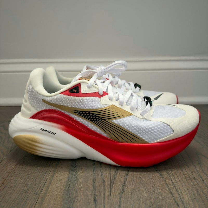 Diadora Atoma Star White Red Gold