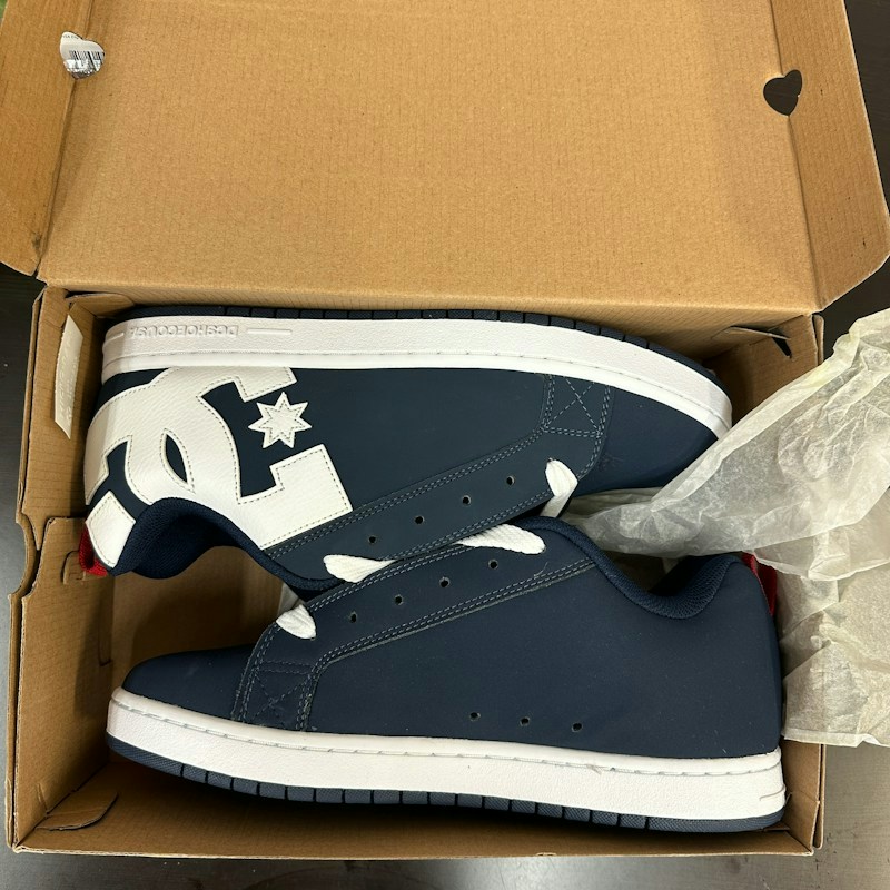 DC Court Graffik Navy