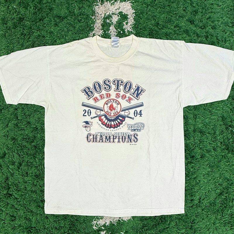 Boston Red Sox 2004 World Series Champions T-Shirt White