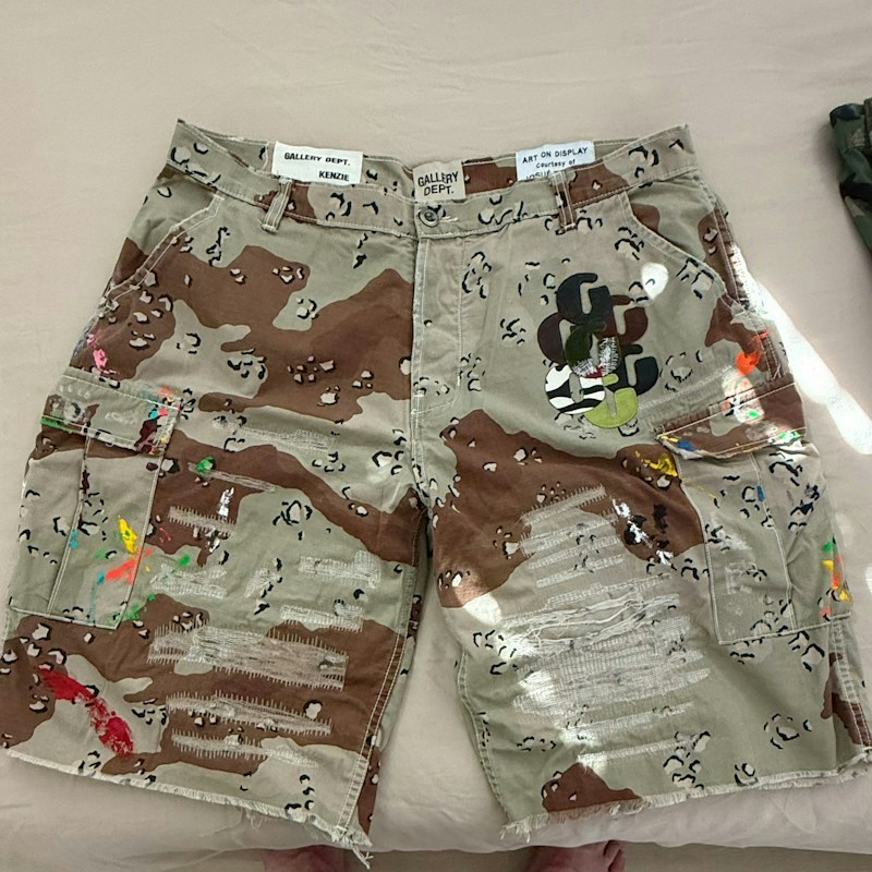 Gallery Dept. Camo Cargo Shorts Brown