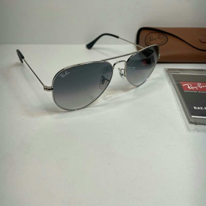 Ray-Ban Aviator Classic Sunglasses Silver Grey Gradient