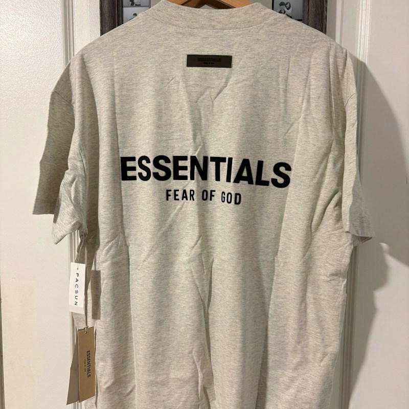 Fear of God Essentials T-Shirt Oat With Velvet Black Letter
