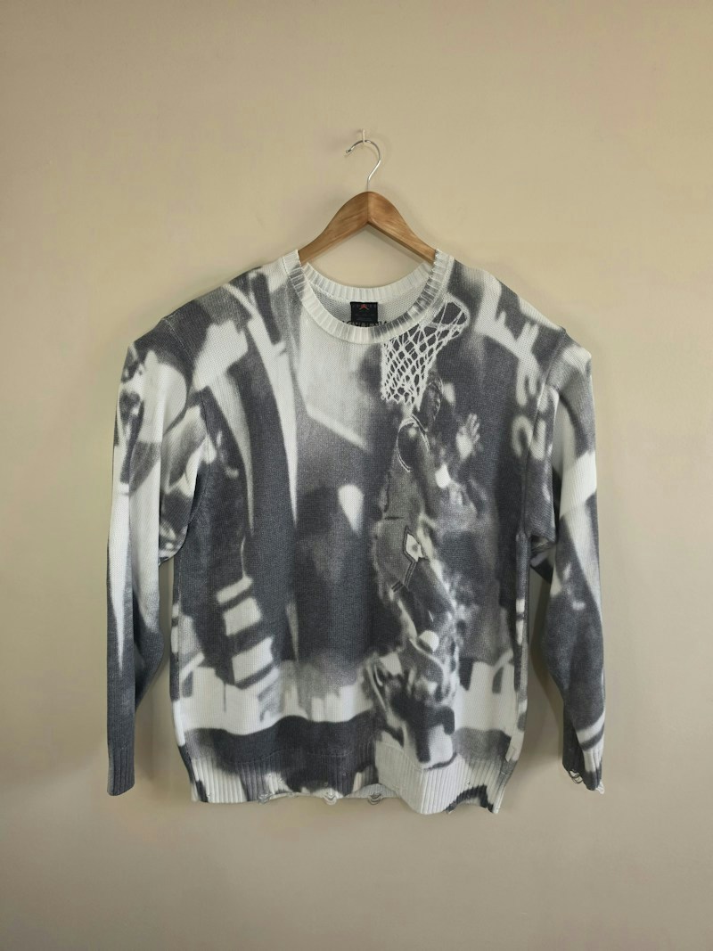 Jordan Graphic Sweater White Black