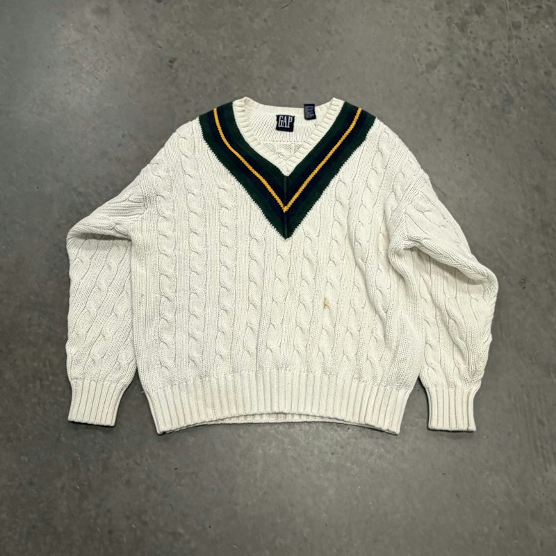 Gap Cable Knit V-Neck Sweater White