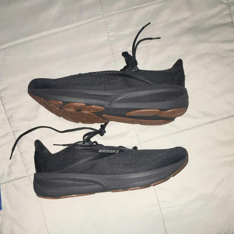 Brooks Levitate 9 Black