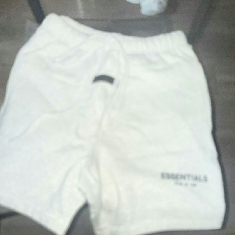 Fear of God Essentials Sweatshorts Cream