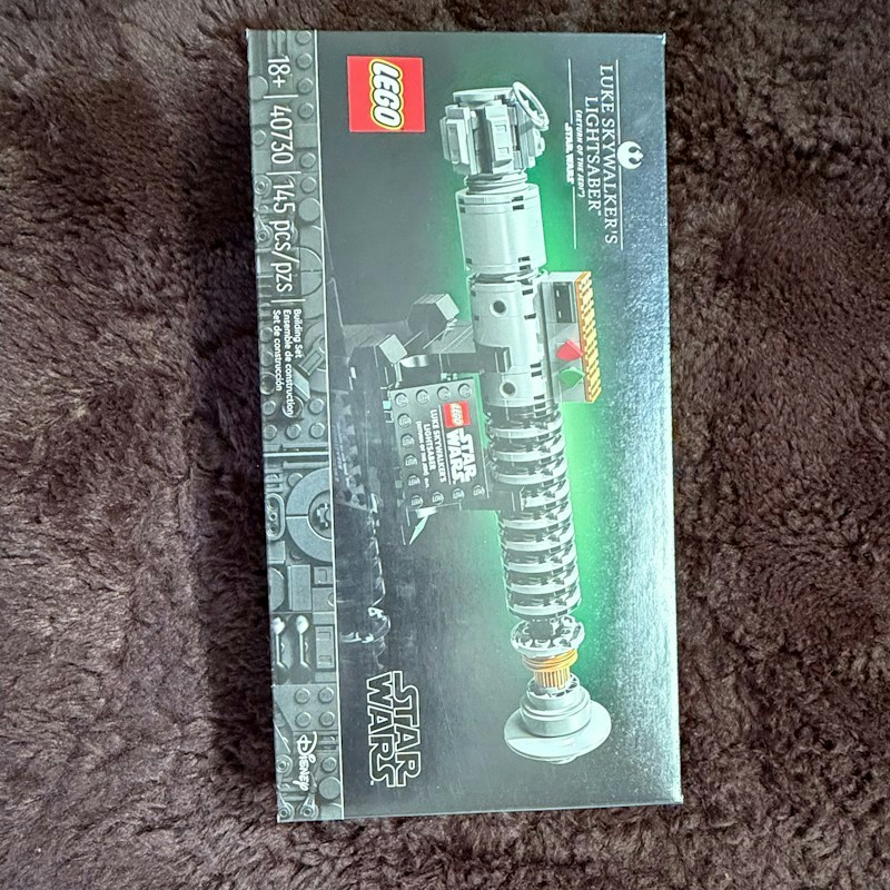 LEGO Star Wars Luke Skywalker's Lightsaber 40730 Limited Edition 2024 GWP