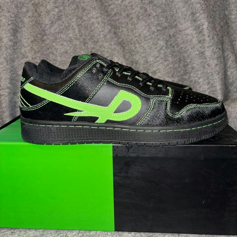 Psychworld Low Black Green