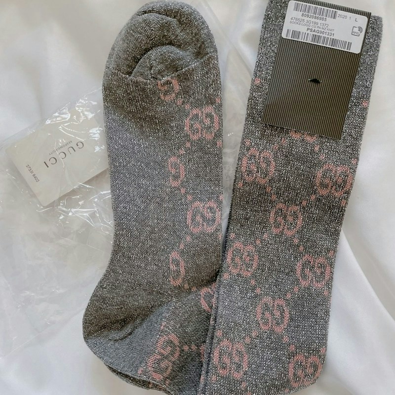 Gucci GG Lame Socks Grey Pink