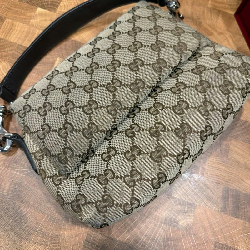 Gucci GG Supreme Canvas Shoulder Bag Beige