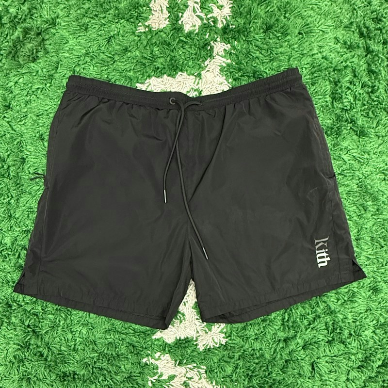 Kith Shorts Black