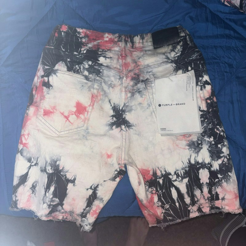 Purple Brand P020 Mid Rise Tie Dye Jacquard Monogram Shorts Red/Black