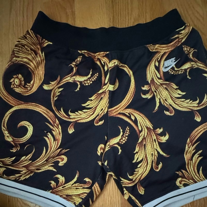 Supreme x Nike Baroque Print Shorts Black
