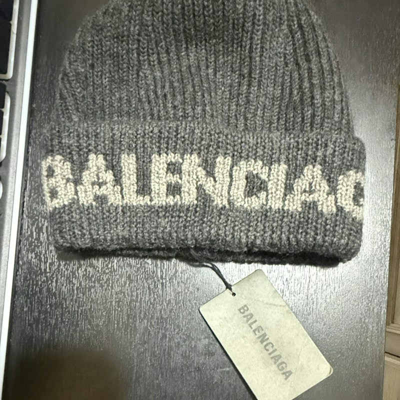 Balenciaga Logo Knit Beanie Grey