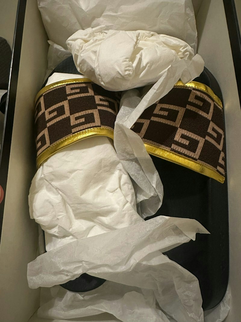 Gucci Pursuit 72 Knit Slide Brown Gold