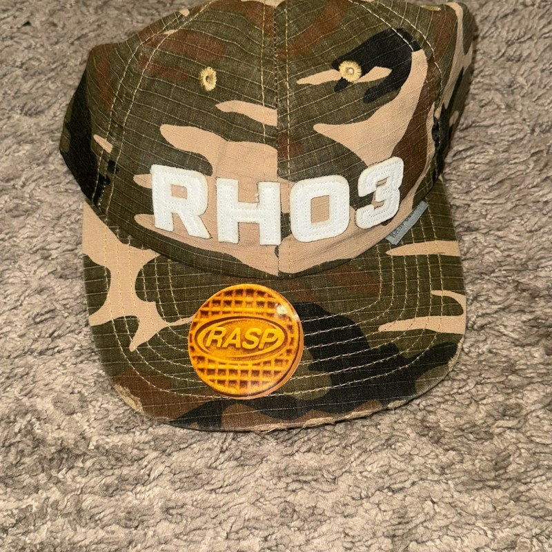 GV Gallery Breakfast Hat
