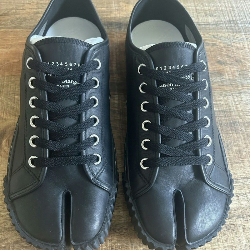 Maison Margiela Tabi Low Sneaker Black