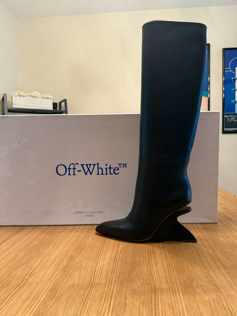 Off-White Jug Boot Black Silver