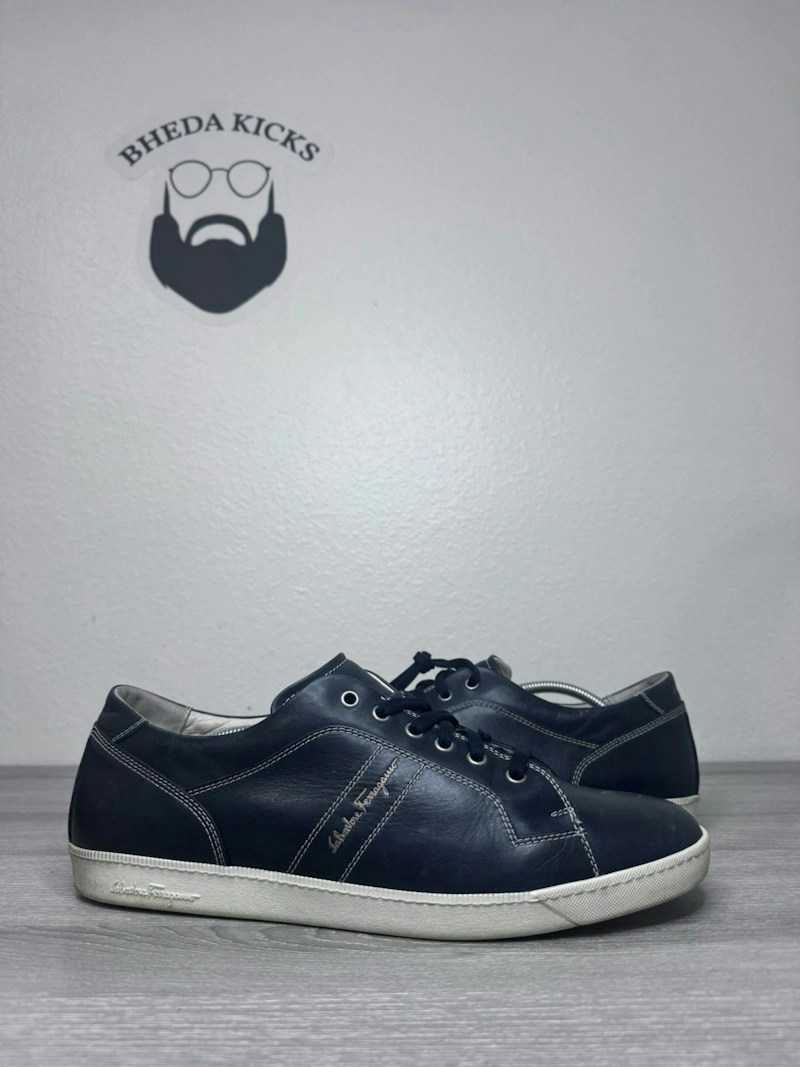 Salvatore Ferragamo Navy Lace-Up Low-Top Sneakers