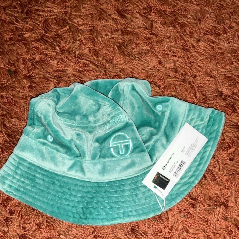 Sergio Tacchini Sovana Bucket Hat Canton Velour