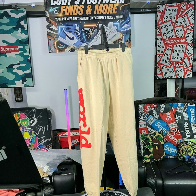 Sp5der Sweatpants Cream
