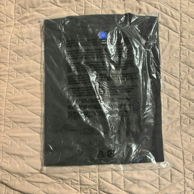 Yeezy x Gap Short Sleeve T-Shirt Black H02